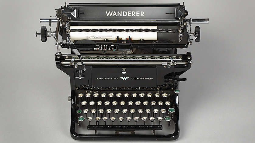 Typewriter for text and music by the Chemnitz company Wanderer-Werke, 1938